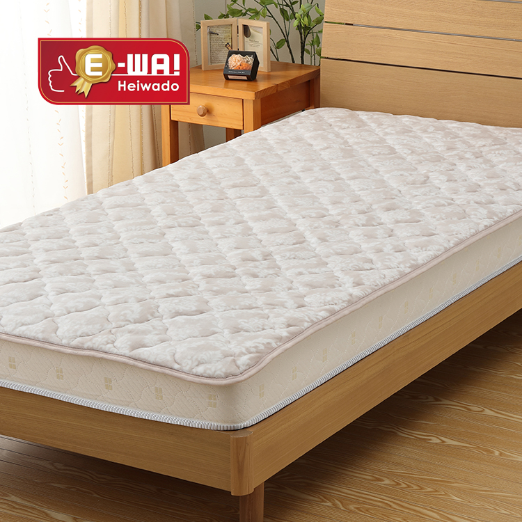 ぐっすリッチ敷パッド(ノンスリップ/なめらか)